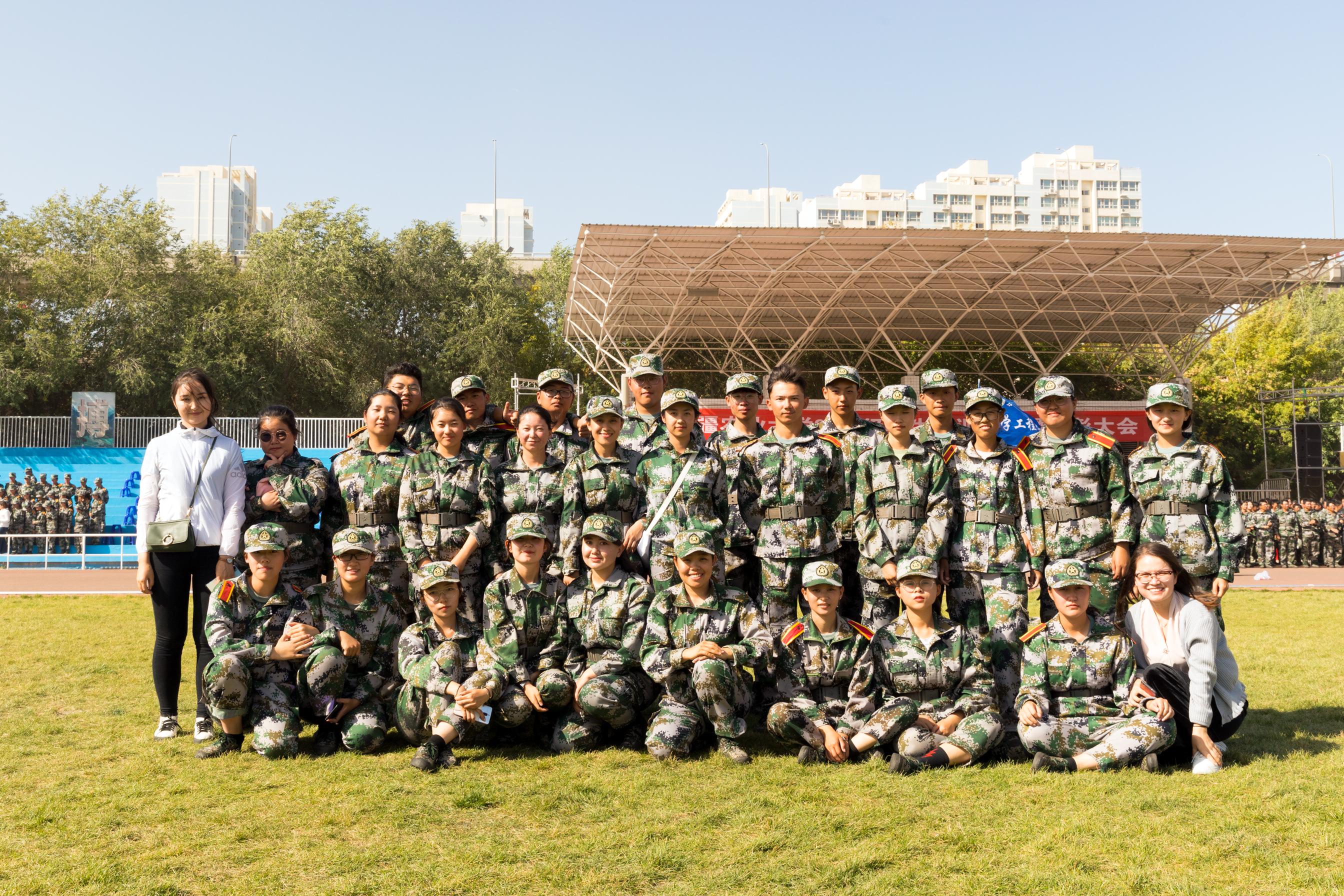 多元文化交融下的新疆地区发展研究